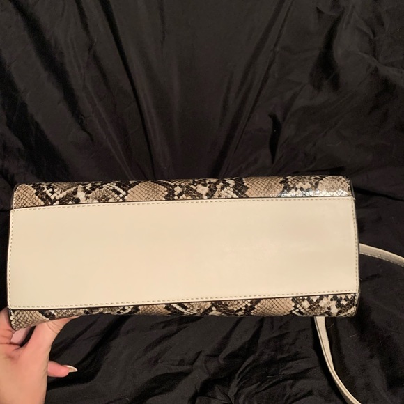 BRAND NEW Nine West snakeskin handbag. 🐍 - Picture 4 of 8